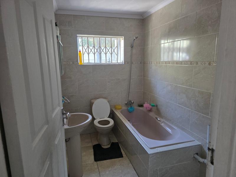 3 Bedroom Property for Sale in Guguletu Western Cape